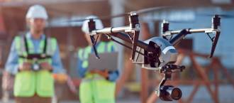 I vantaggi dell’uso dei droni per l’ispezione e la manutenzione di infrastrutture industriali 